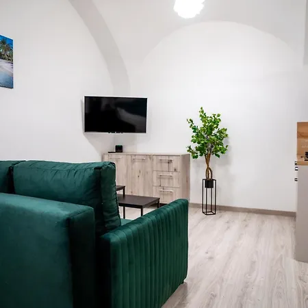 Cozy Main Square I Apartment *